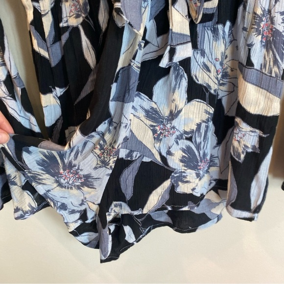 Billabong Sittin Pretty Floral Romper Long Sleeve Blue Womens Small Bell Sleeve - Picture 5 of 7